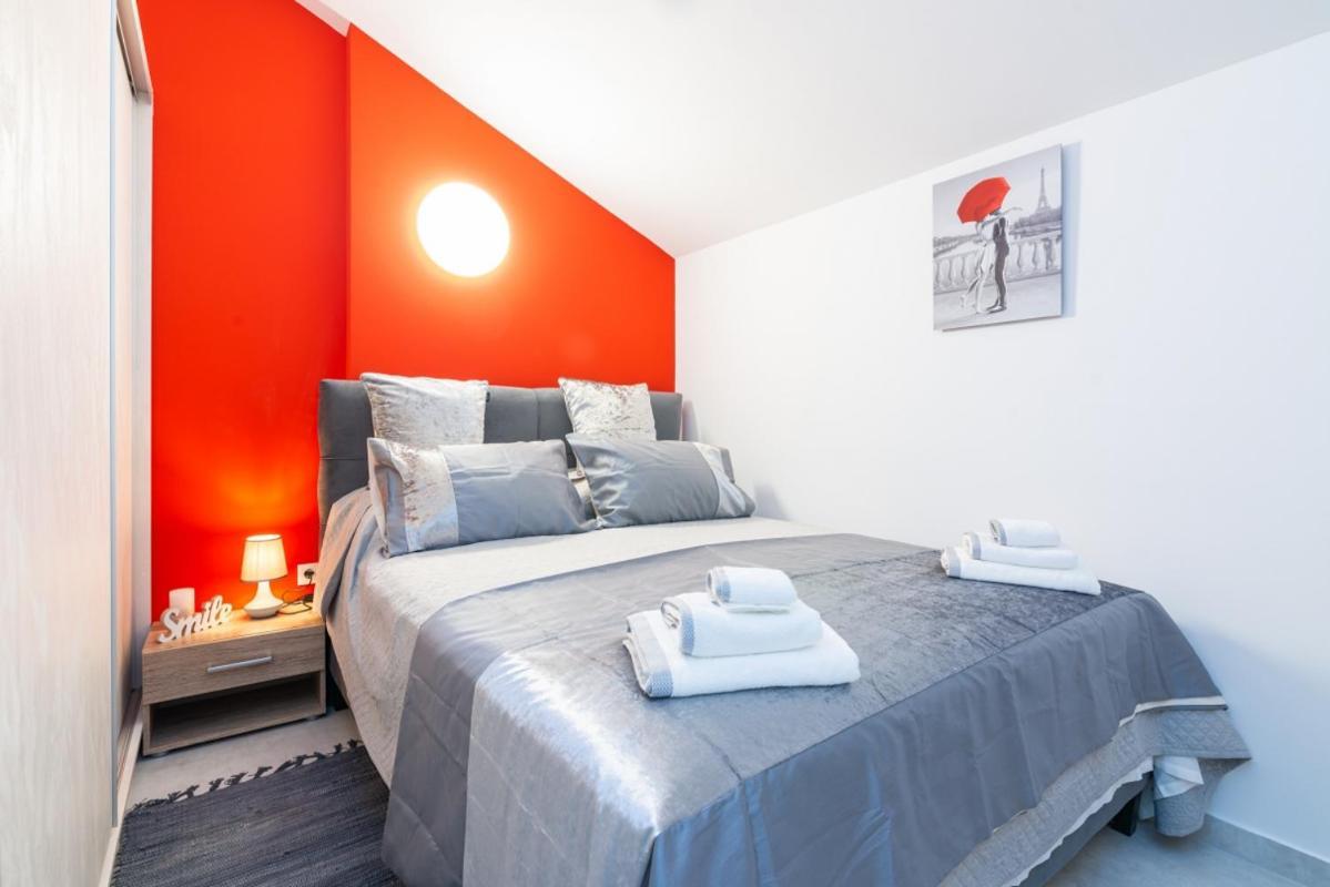 Apartments Cro Adria Stay メドゥリン エクステリア 写真