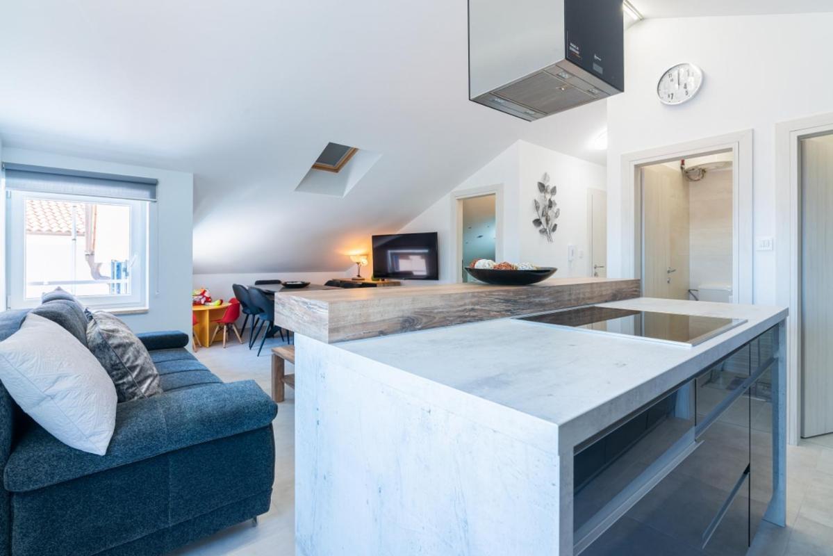 Apartments Cro Adria Stay メドゥリン エクステリア 写真