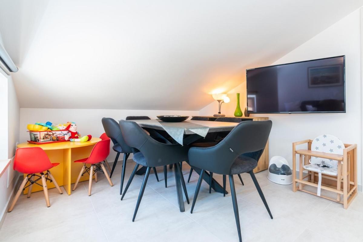 Apartments Cro Adria Stay メドゥリン エクステリア 写真